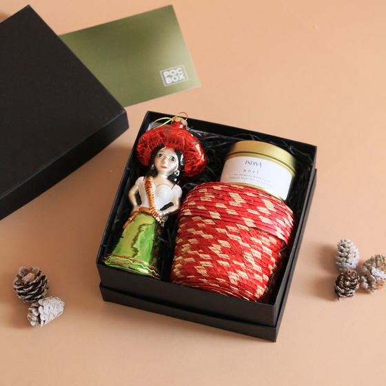La Señorita Holiday Box